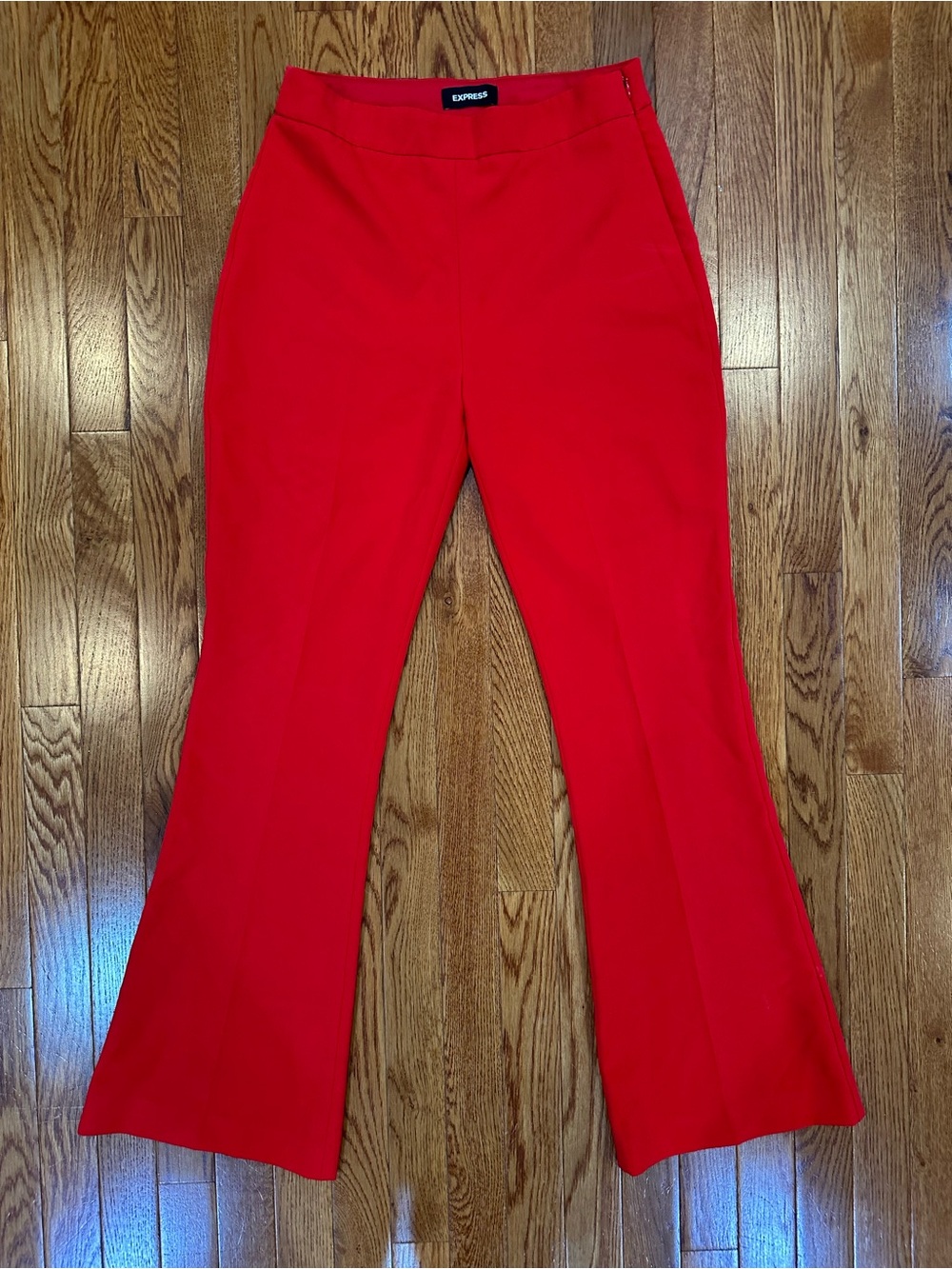 Express red high rise flare leg dress pants women’s size 6R LNC